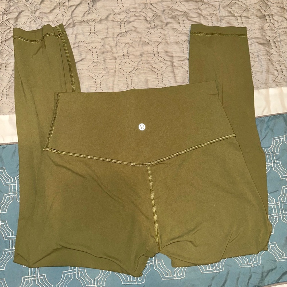 Lululemon leggings